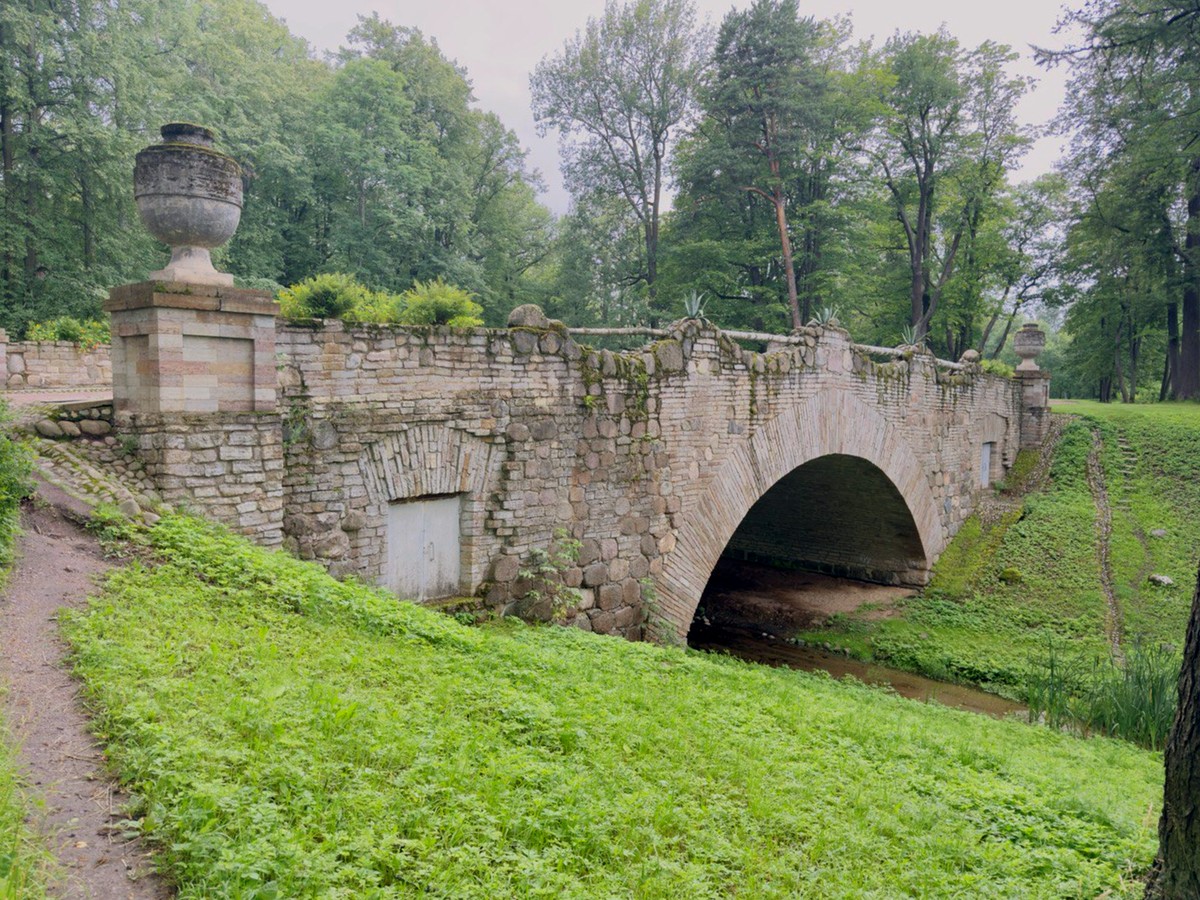 Парки Петергофа: Александрия + Фермерский дворец (8/12)