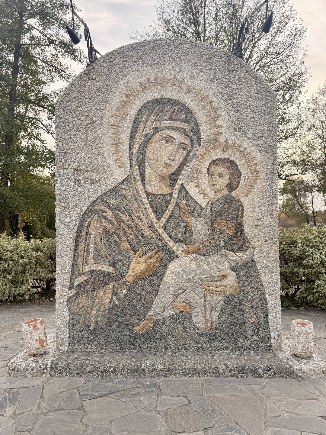 Прекрасная экскурсия, гид рассказывала очень интересно и доступно даже для ребенка, шикарная природа и история того