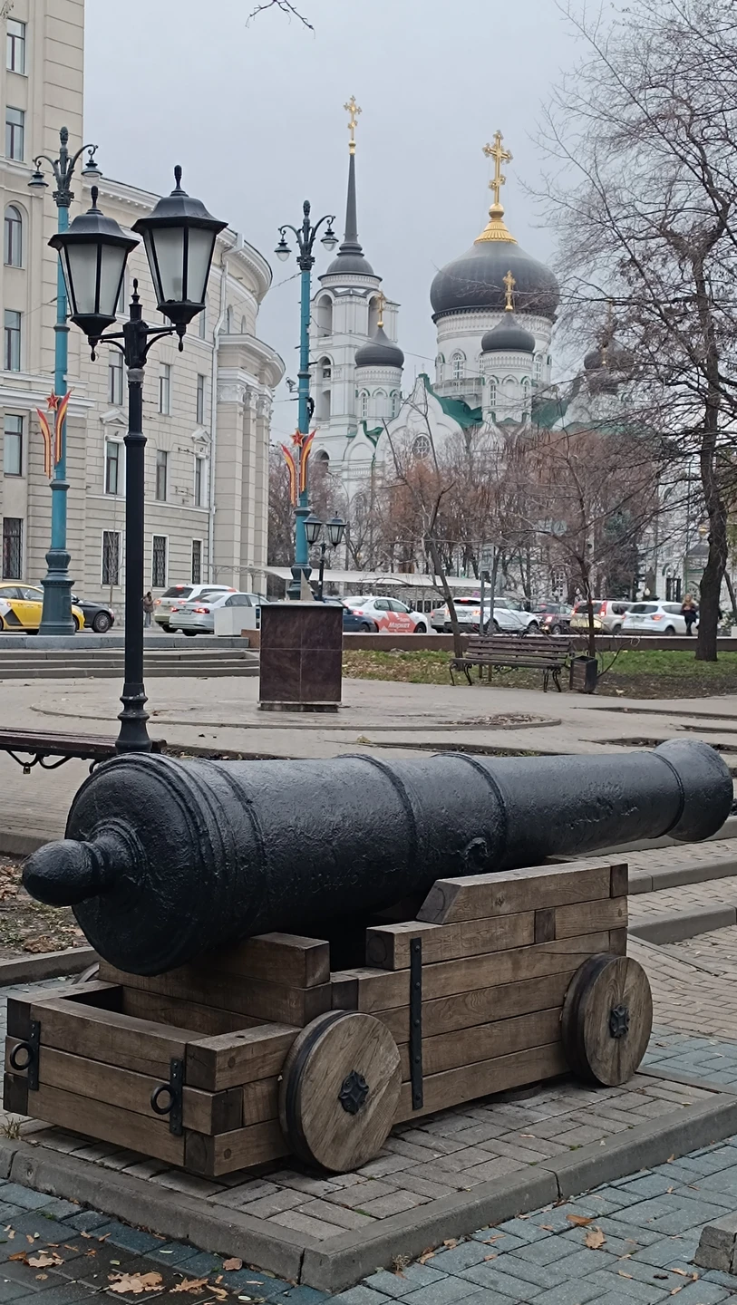 При путешествиях по городам нашей страны всегда бронируем индивидуальные автомобильно-пешеходные экскурсии на Трипстере. В этот раз