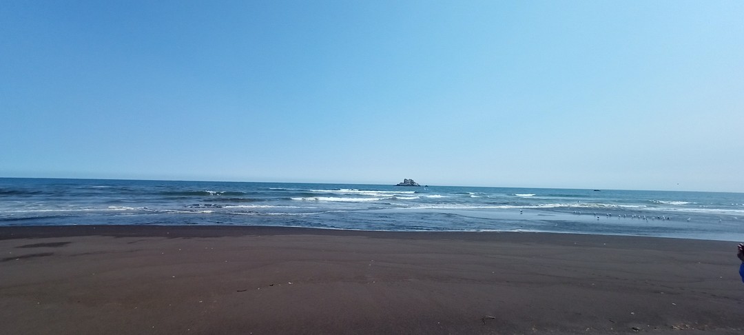 Были 3.6.25 на экскурсии по городу Петропавловск-Камчатский и на характырском пляже с гидом Валентином. Все очень