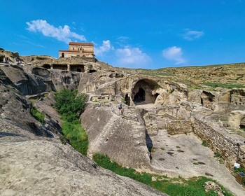 Пещерный город Уплисцихе, пещера Прометея, водная прогулка по каньону Мартвили