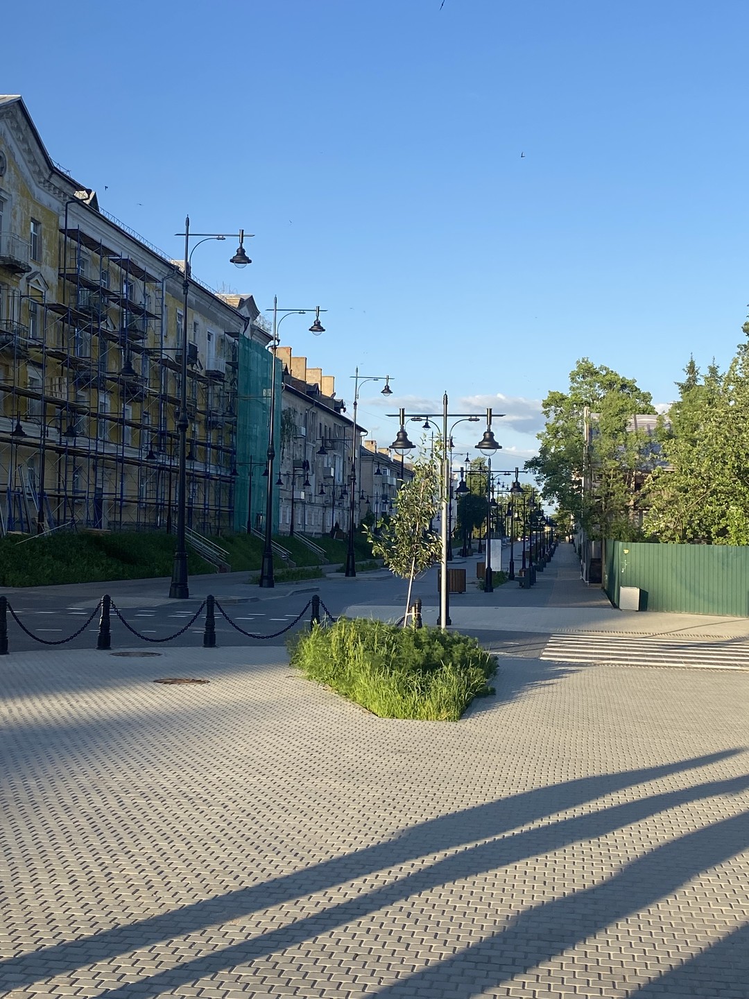По горячим следам сразу после экскурсии хотим выразить огромную благодарность и признательность Олегу Владимировичу. Он прекрасный