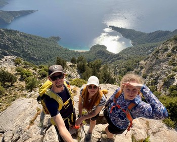 Трек до Райского пляжа и вниз к береговой линии