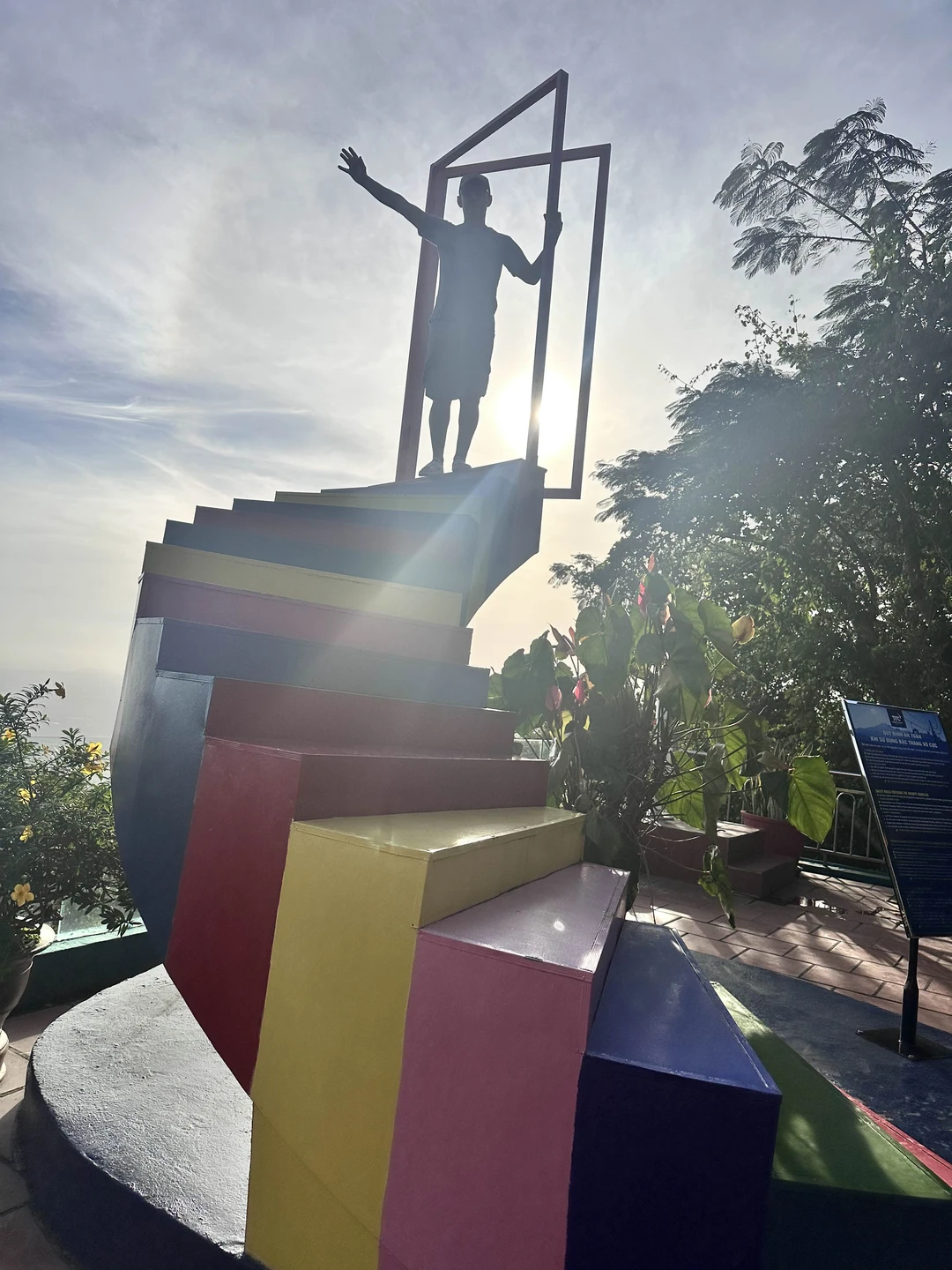 Экскурсия прошла хорошо, были после обеда людей почти не было и было не так жарко! Все понравилось. Спасибо Элле за интересную беседу и отзывчивость!)