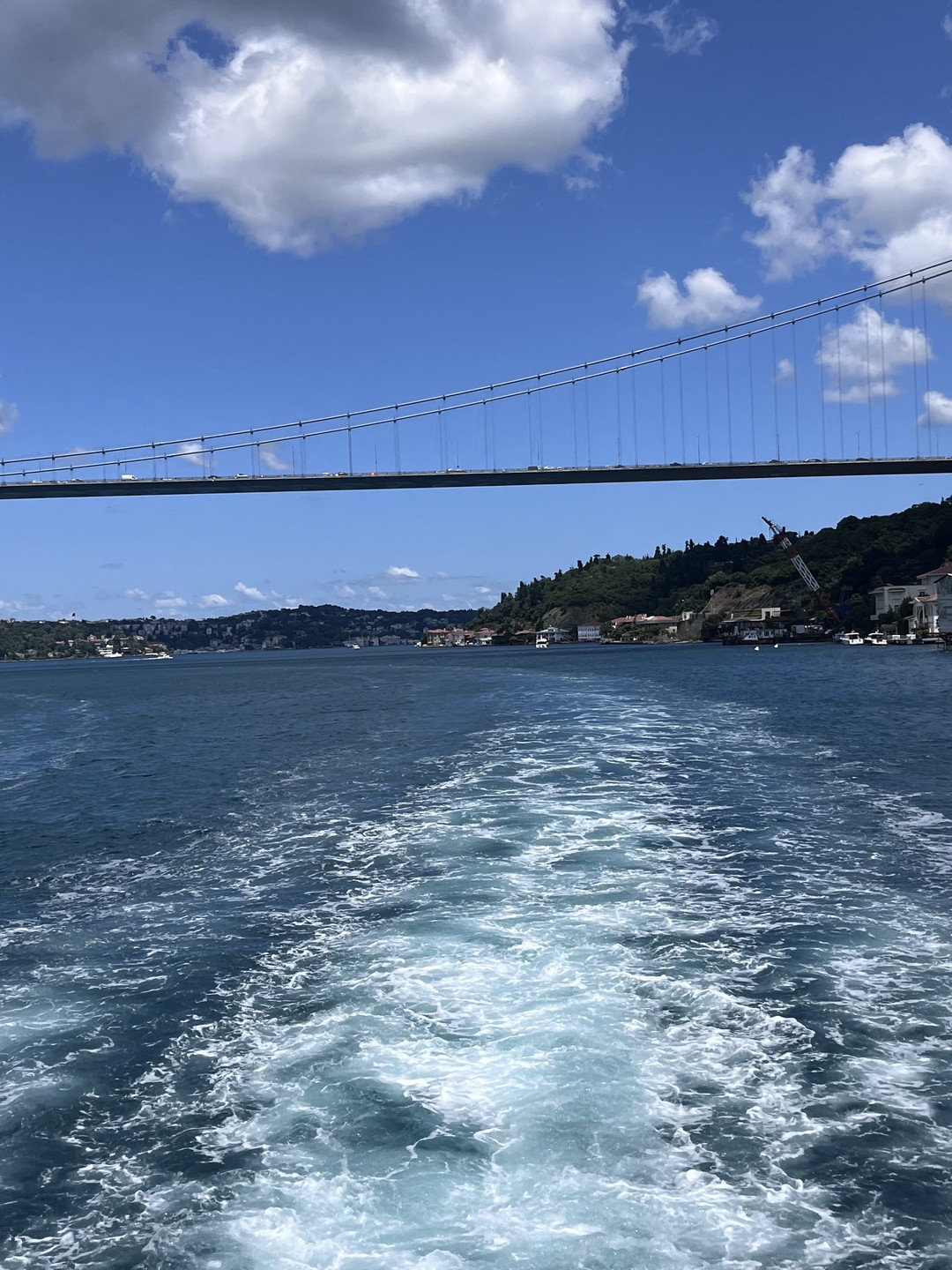 Мы прекрасно провели время с гидом Джесимом. Были особенно впечатлены его владением русского языка. Джесим поведал