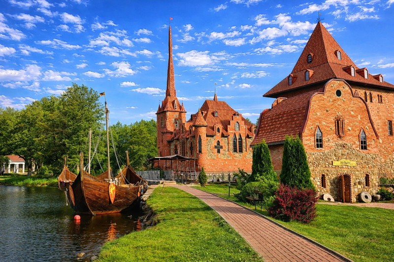 Трансфер из Минска - в парк «Великое княжество Сула»