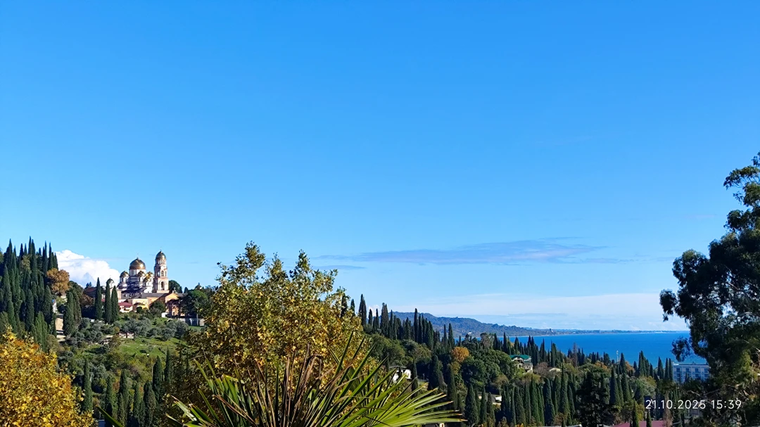 Все очень понравилось, спасибо Экскурсоводу Виктории и водителю Андрею. Очень интересно, красиво, безопасно. Есть дополнительные расходы