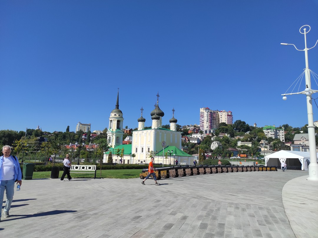 2 в 1: Воронеж и дворец Ольденбургских в Рамони (Вера)