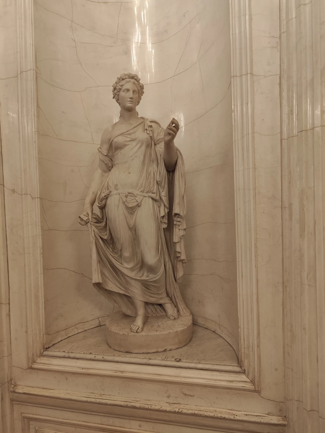 Знакомство с коллекцией Эрмитажа в мини-группе (билеты включены) (Сергей)