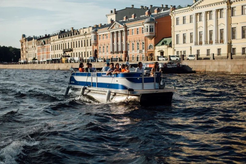 Фото к экскурсии Петровский Петербург — на катере