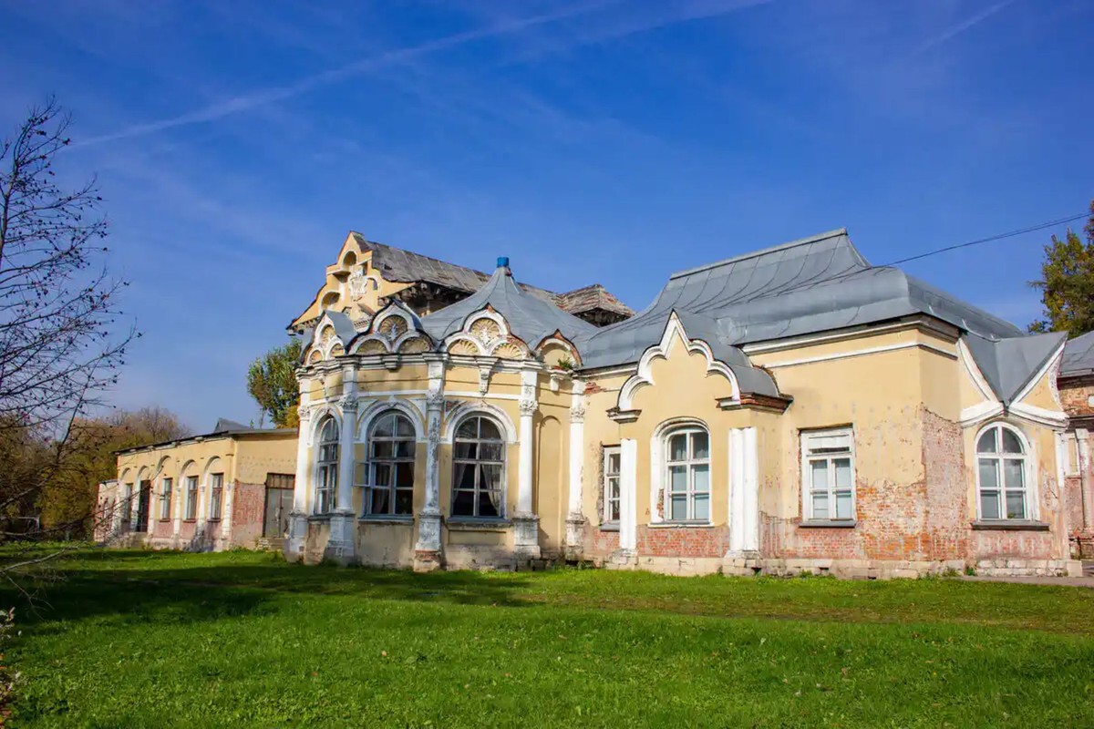 Усадьбы Свиблово, Алтуфьево и Ховрино на автобусной экскурсии (5/8)