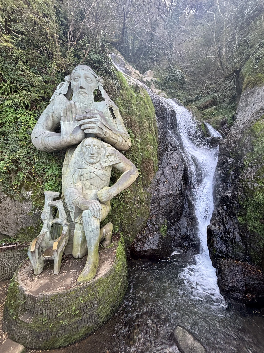 Ездили на эту экскурсию с женой и нам она безумно понравилась!