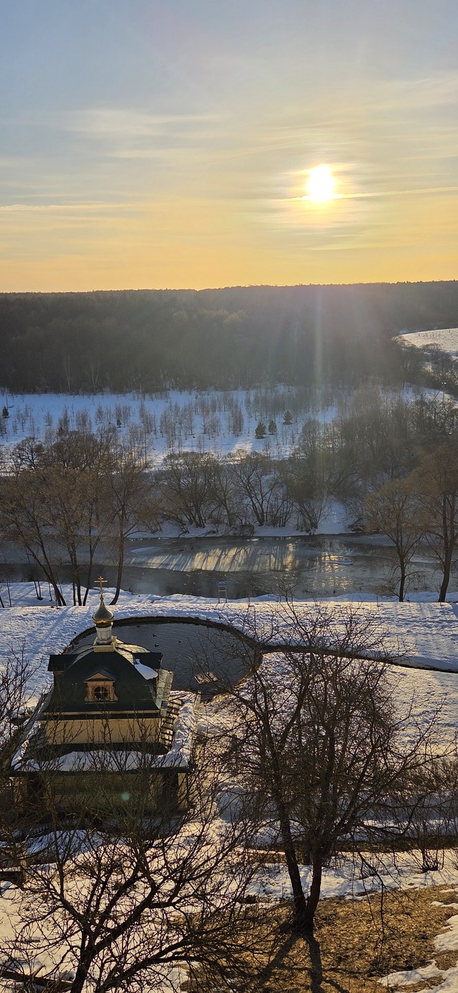 Юлия, спасибо! Незабываемая экскурсия! Чудесный город со своей непростой историей и классными видами в сопровождении Вас очень понравился!