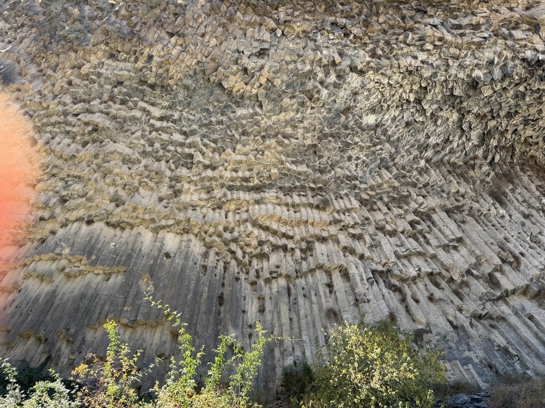 Чудесная экскурсия на весь день. Путешествовали с Эллой – очень классным профессиональным гидом. Море информации о