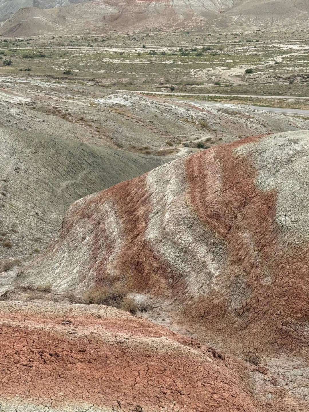 Радужные горы, Розовое озеро, гора Бешбармаг + чаепитие на вершине (Рада)