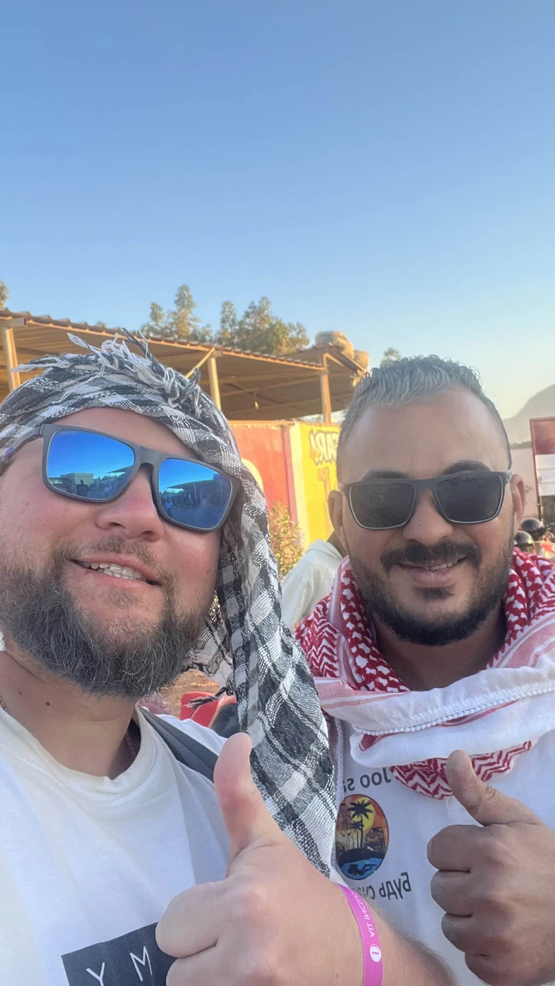 Все прошло супер, нам всем понравилось. Чуть не хватило скорости на квадроцикле. Если хотите погонять, тогда индивидуально лучше