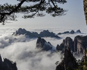 Рассвет в горах, спуск