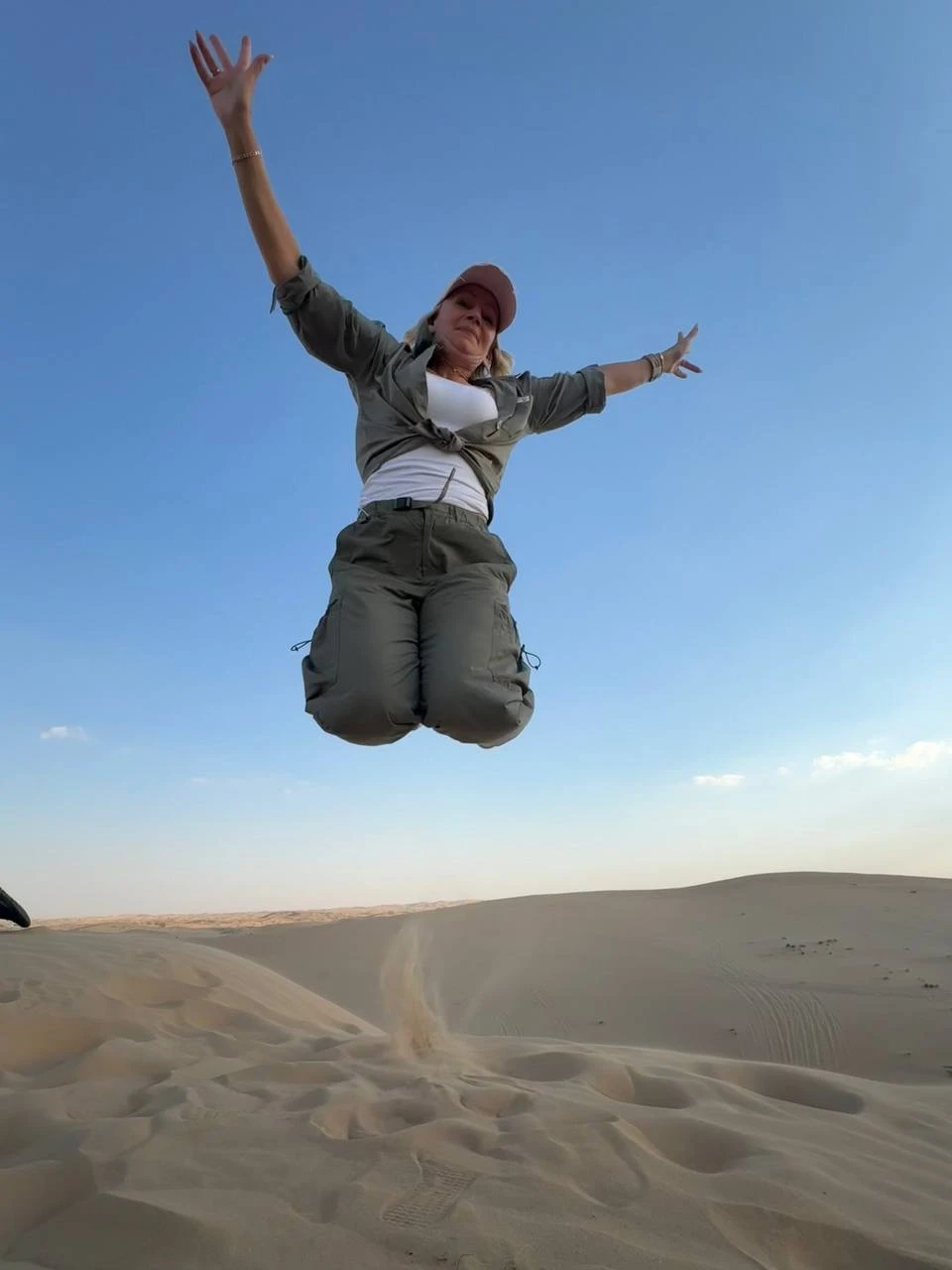 Сафари на джипах в Абу-Даби: песчаные дюны и арабский вечер (ольга)