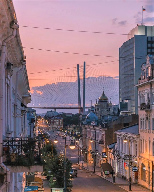 Владивосток на закате солнца