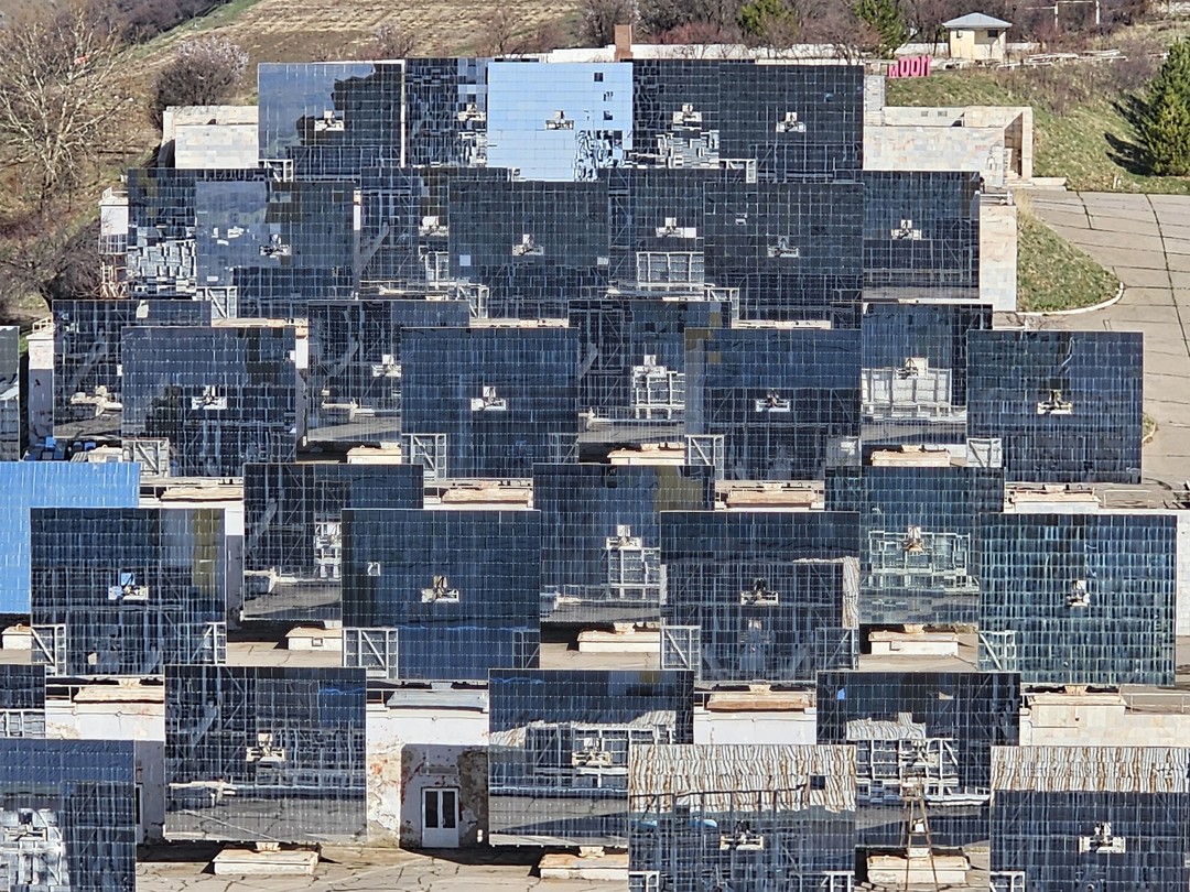 Экскурсию нам проводил гид Игорь 22 февраля. Экскурсия была очень интересная, познавательная, проведена с юмором. Человек