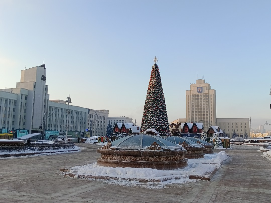 Обзорная пешеходная экскурсия по Минску (Вероника)