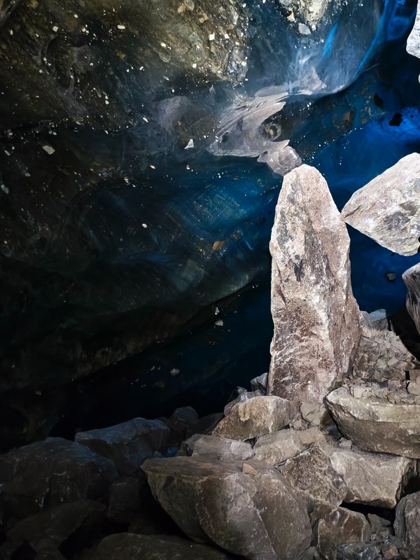 Из Алматы — к леднику Богдановича и Октябрьской пещере