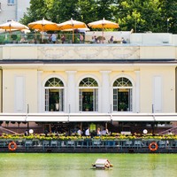 Столик с&nbsp;видом: летние веранды в&nbsp;исторических местах Москвы
