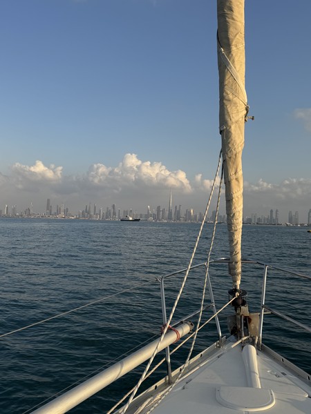 Прогулка на яхте - одно из самых ярких впечатлений нашей поездки в Дубай!