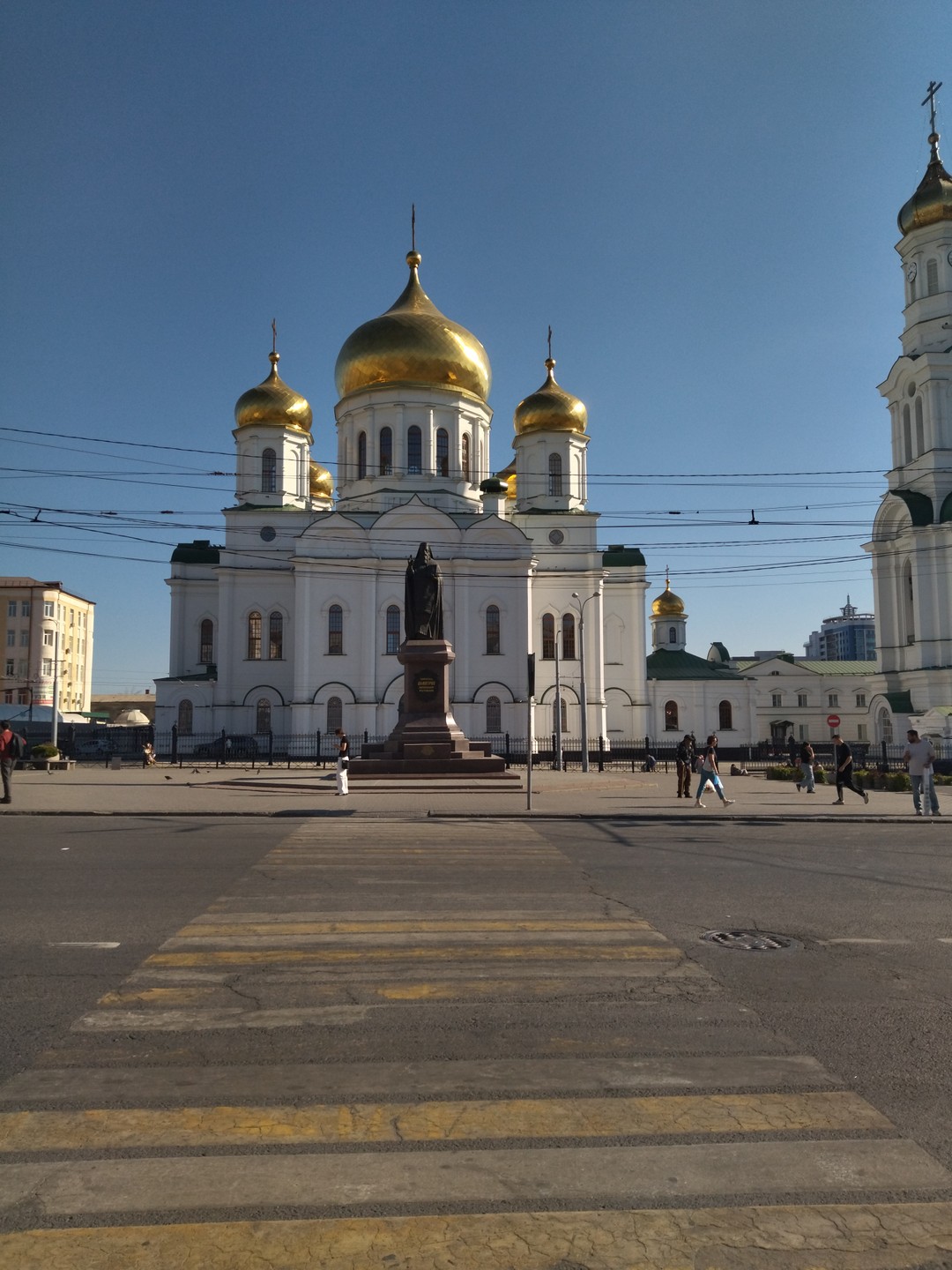 В Ростове -на -Дону была проездом на несколько часов, заказала экскурсию у Сергея. Экскурсия автомобильно -