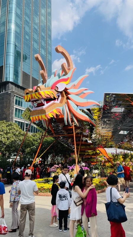 Сайгонская палитра: война, город, жизнь