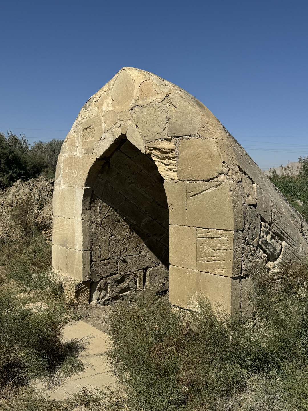 Лала спасибо за увлекательное путешествие! Отдельное спасибо нашему водителю- виртуозу 🤣. Рекомендую эту экскурсию👍