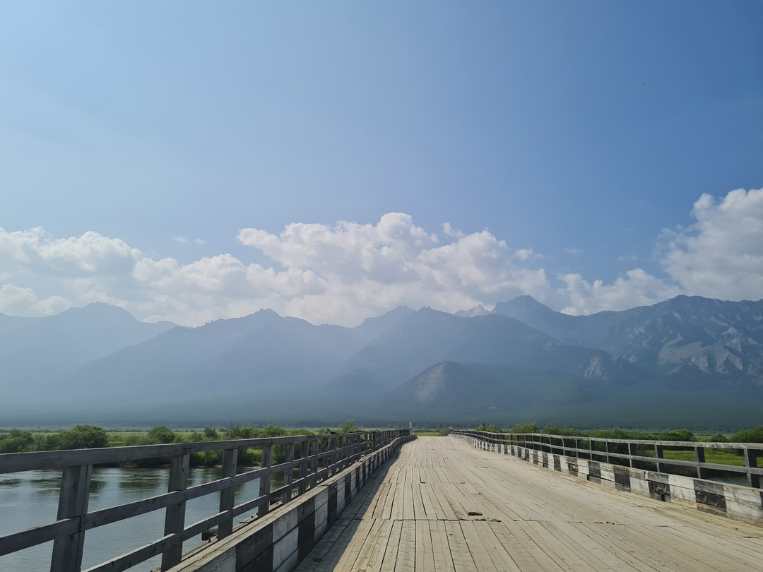 Что можно сказать? Восторг, восхищение, ощущения чуда, только превосходные прилагательные!!! Байкал - это сила, энергия, душа