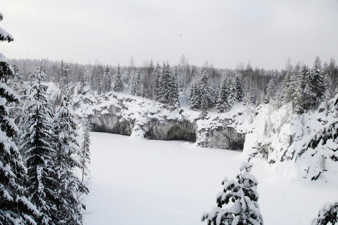 Путешествие из Петербурга в Рускеалу на Ласточке и ретропоезде (лайт) (Алиса)