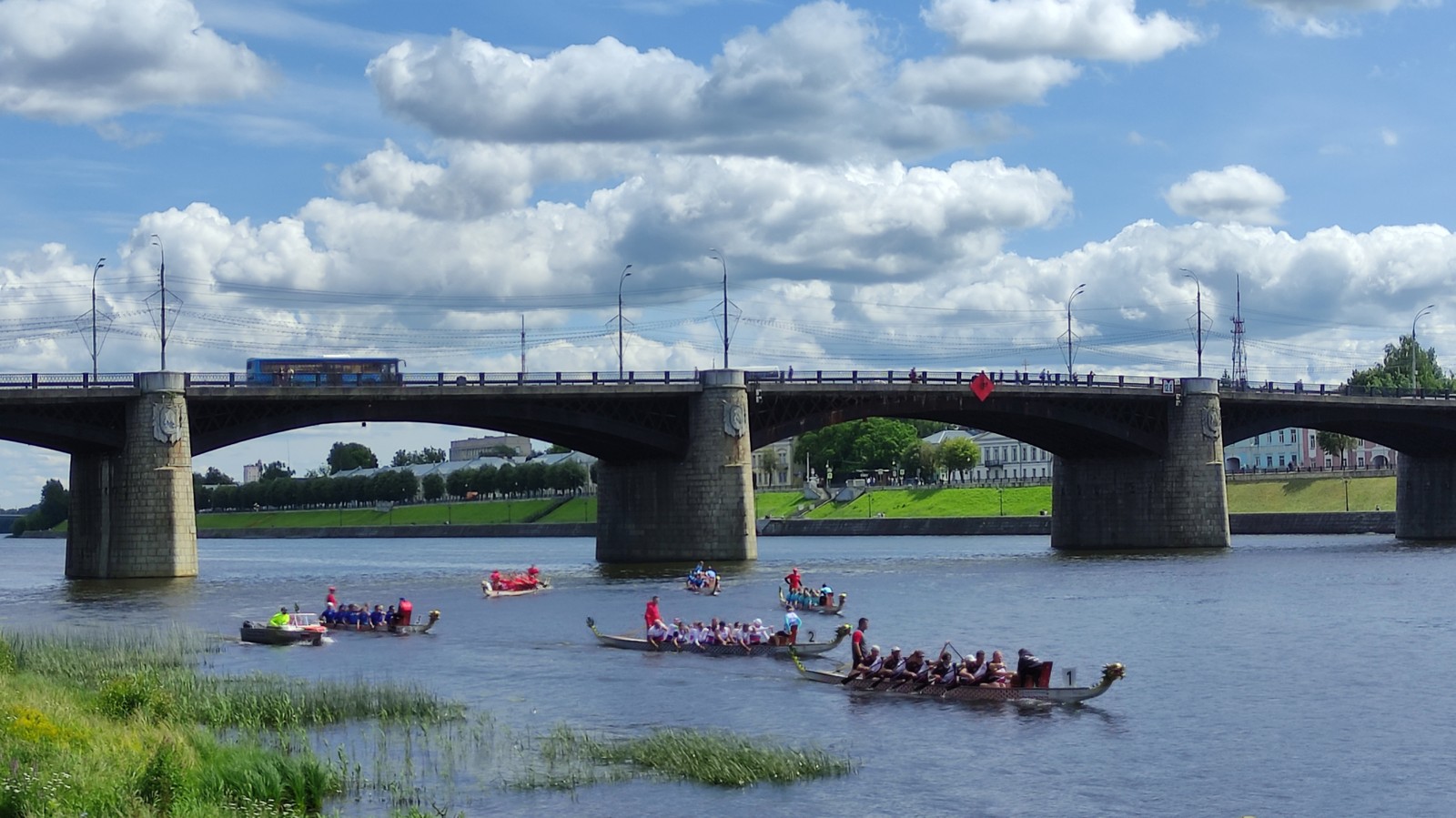 Тверь — в Москву дверь!