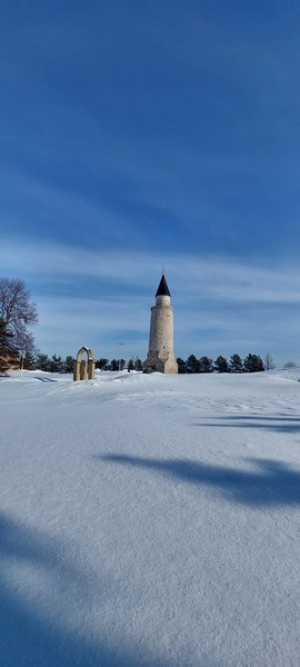 я давно не была в зимней сказке, все понравилось: рассказ Азата, белая мечеть, каран, замершая волга, куропатки в снегу