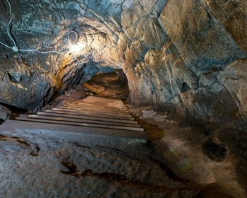 Камышлинский водопад и Тавдинские пещеры