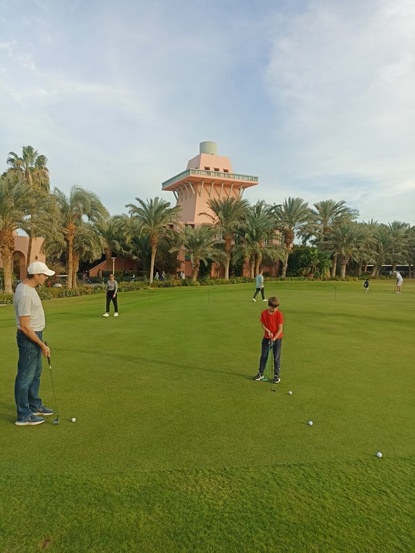 Эль-Гуна: Венеция в песках Египта