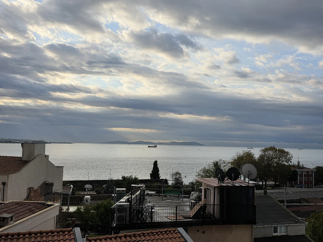 Прогулка очень понравилась. Практически получилась индивидуальная. Нас было всего 4 человека. Айдын очень хороший гид. Все