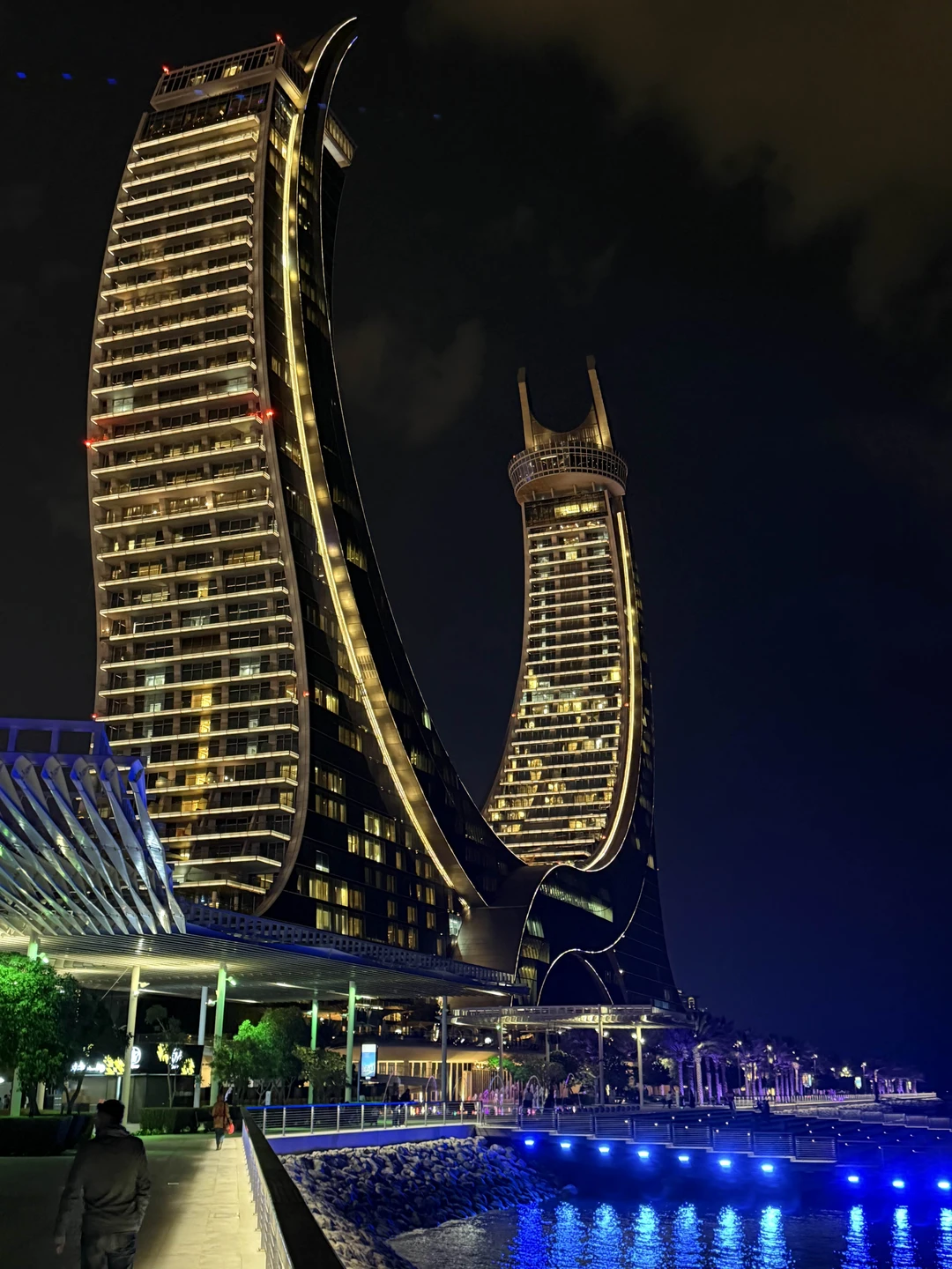 Очень понравилась экскурсия. Венера отличный рассказчик, водитель и собеседник. Атмосфера прекрасная. Всю экскурсию было ощущение, что