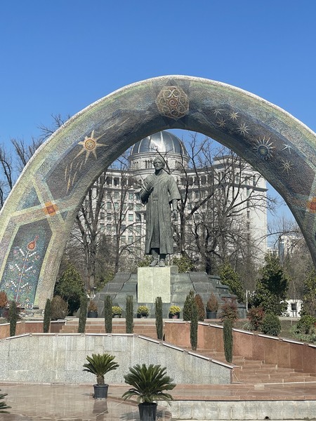 Всем туристам рекомендую обратиться к Шарифджону! За одну поездку на автомобиле мы успели охватить максимум: от