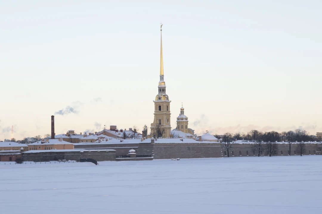 5 января мы посетили экскурсию "Порт на Васильевском острове", которую для нас организовала и провела Анна
