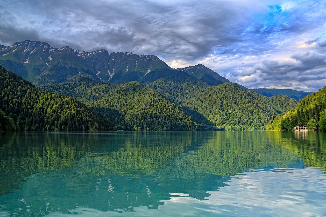 Индивидуальная поездка по заповедной высокогорной Абхазии из Сочи