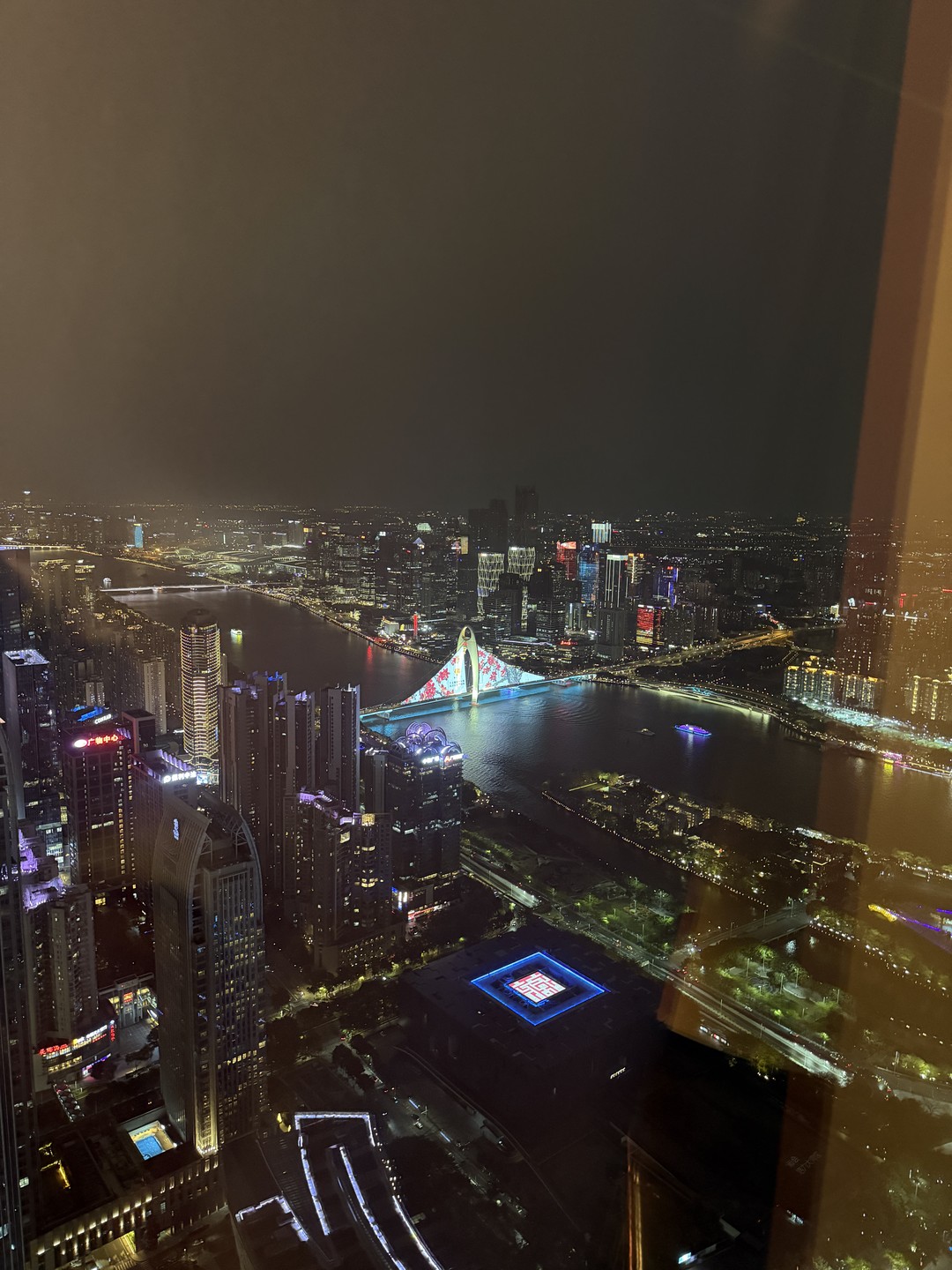 Всем здравствуйте! 🤝