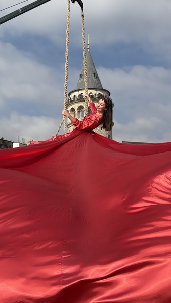 однозначно рекомендую, ко дню рождения получила великолепные фото и настроение