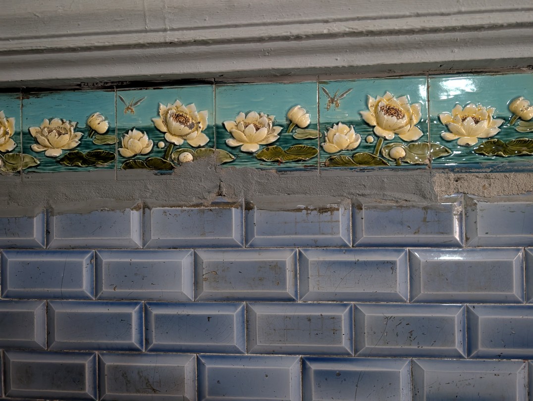 Питерский лайфстайл: по старинным парадным и дворам-колодцам доходных домов (Валентина)