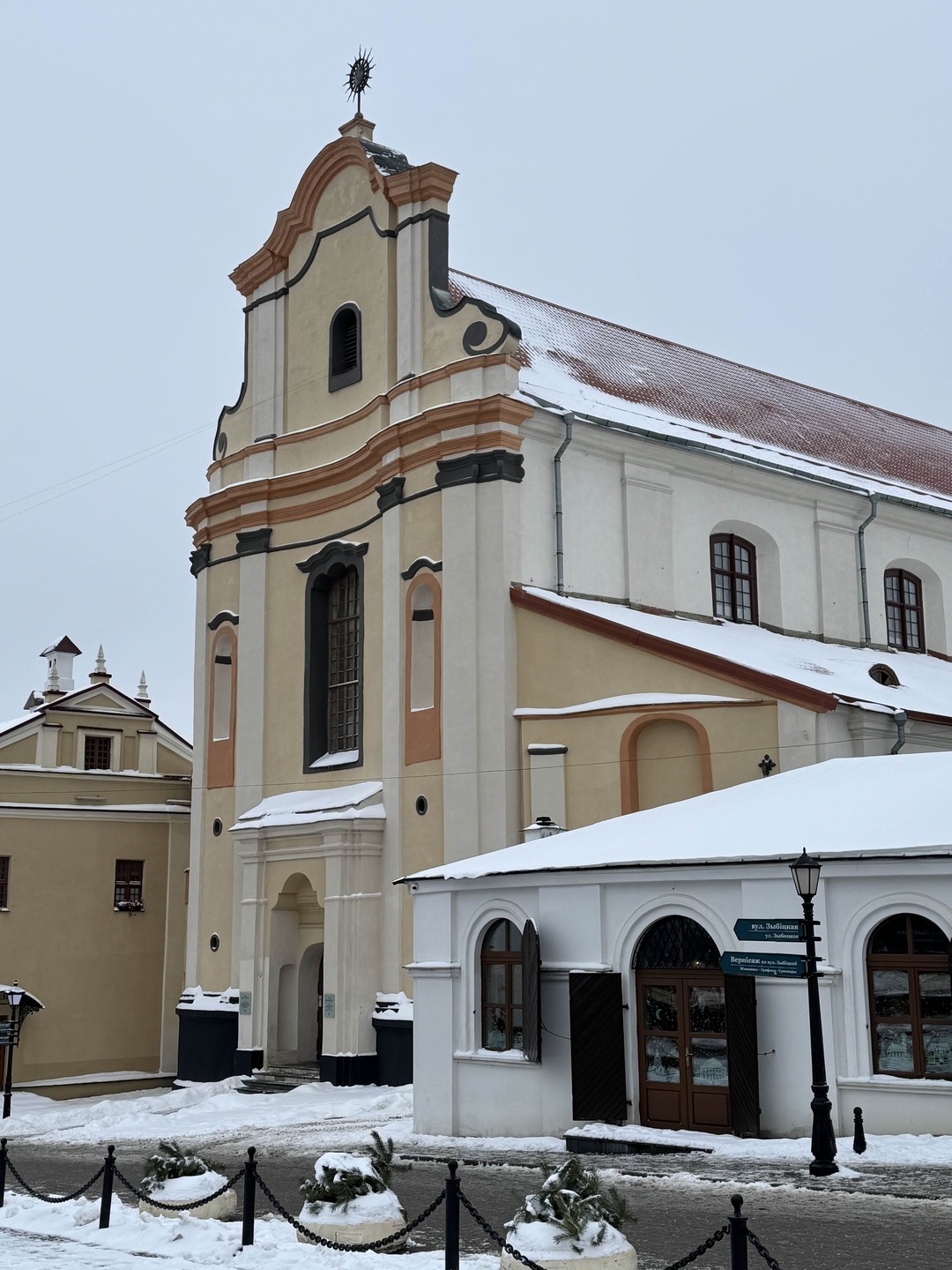 Нам очень понравилась экскурсия. Проводила Ольга. Очень интересная подача материала материала. Машина была новая, чистая и