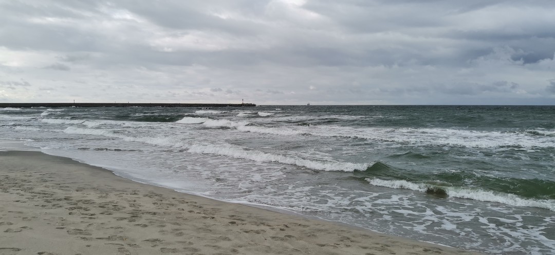 Только сейчас дошли руки написать отзыв. Нашим гидом был Вадим. Если кратко, то мне все понравилось