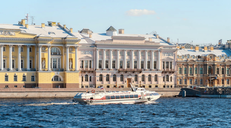 Круиз по Неве в музей "Прорыв блокады Ленинграда" и крепость "Орешек"