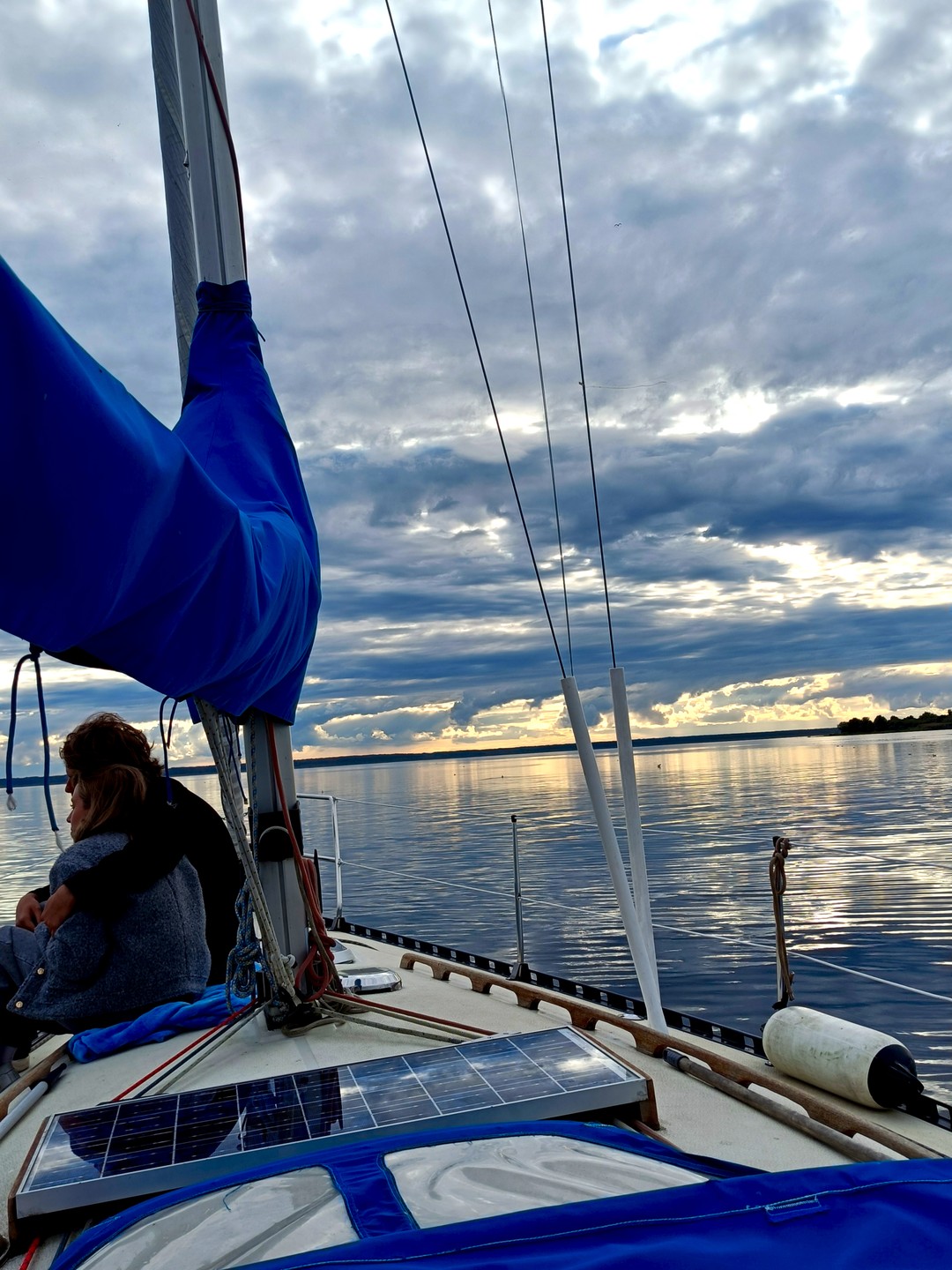 В конце августа посетили город Рыбинск и конечно же хотели увидеть знаменитое Рыбинское море. Прогулка на