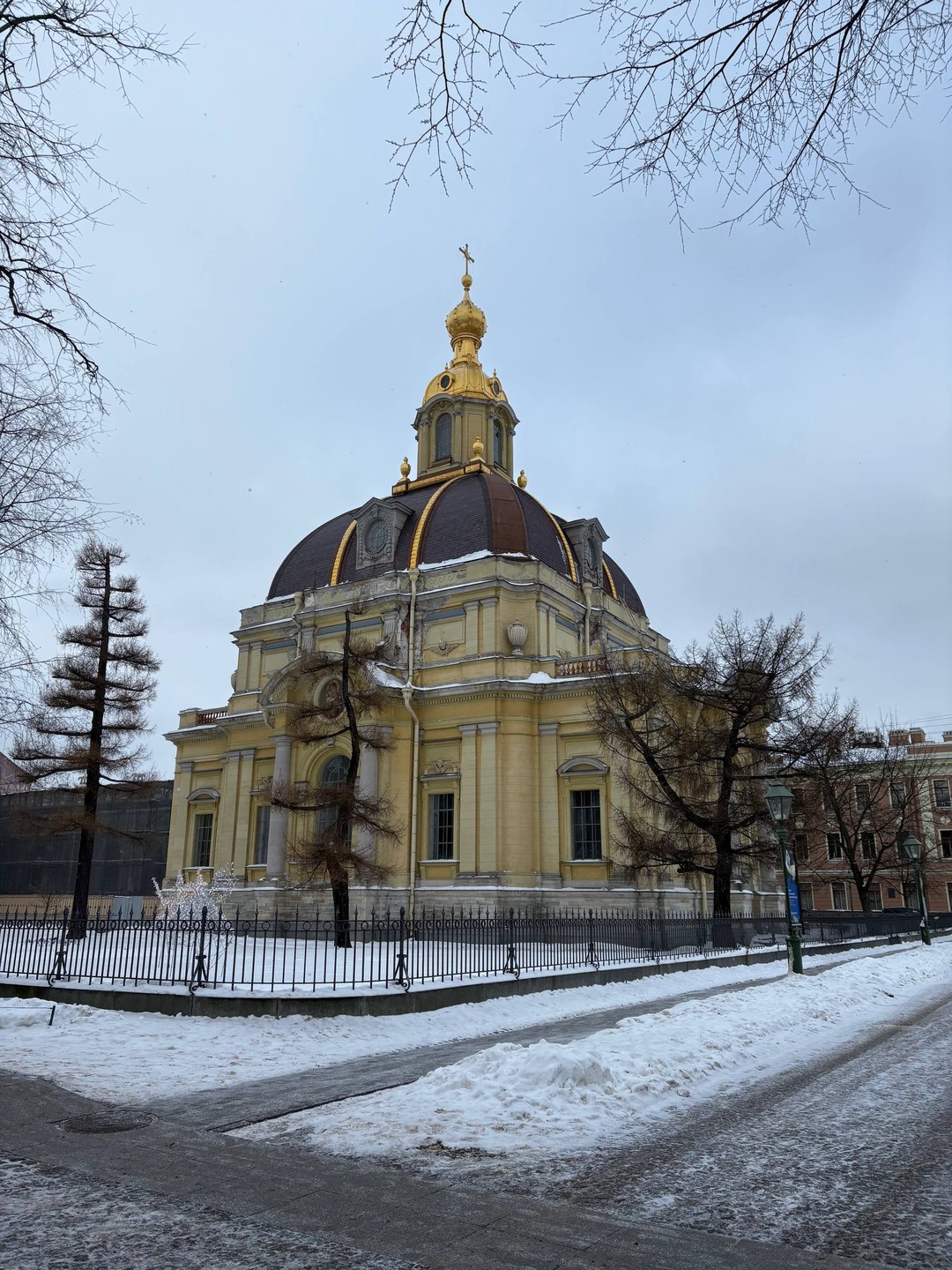 Автобусная экскурсия с посещением Петропавловской крепости (Анна)